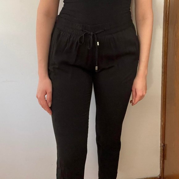 Flowy ankle length pants with drawstring waistband - Picture 1 of 6